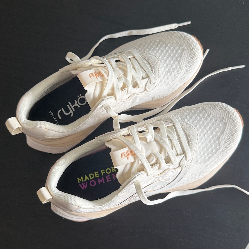 Ryka Uplift sneakers - Picture 3 of 5